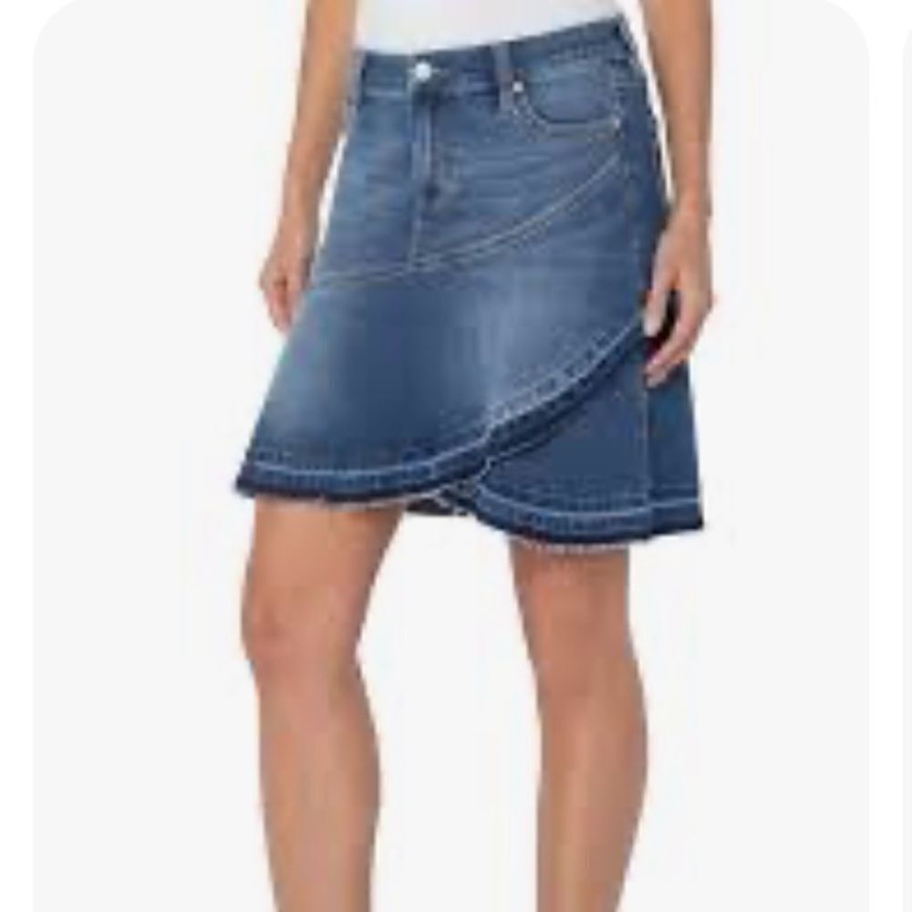 Liverpool Ruffle Skirt w/ Let Down Hem size 26/2